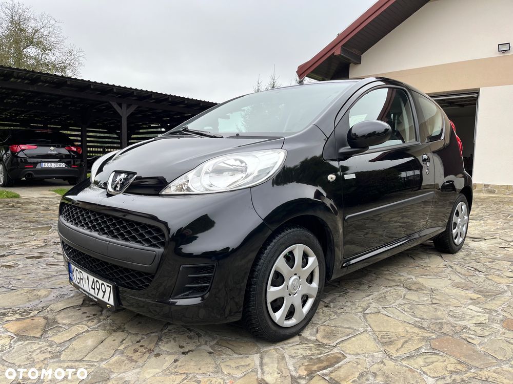 Peugeot 107 70 Millesim 200 - 2