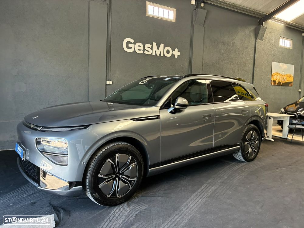 Xpeng G9 78.2 kWh Standard Range - 4
