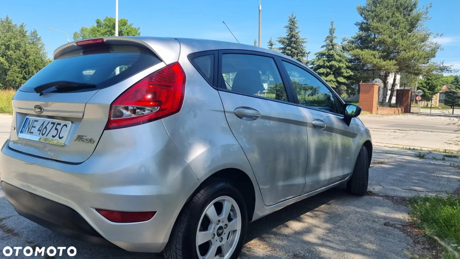 Ford Fiesta 1.6 TDCi Silver X - 2