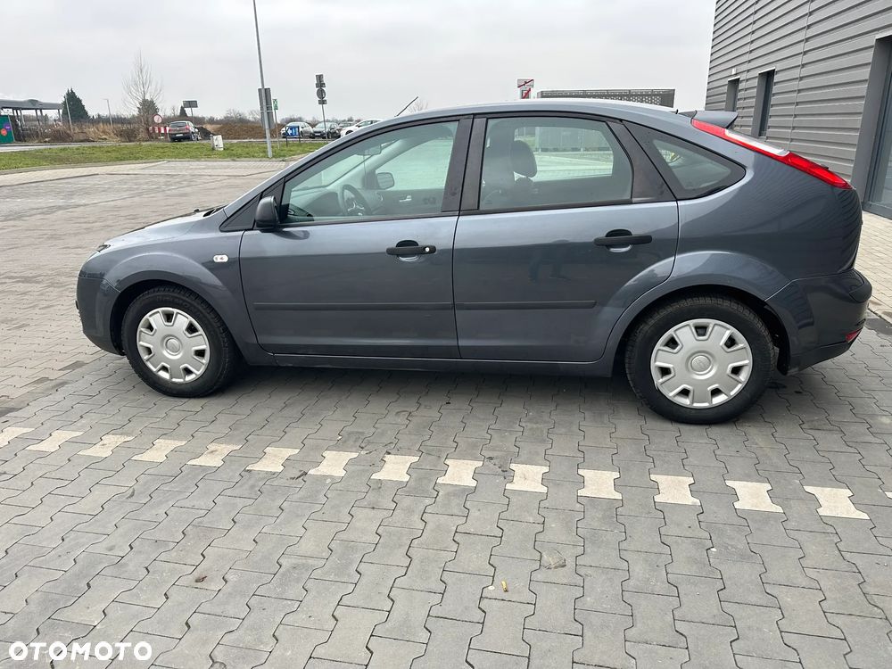 Ford Focus 1.6 Ti-VCT Silver Magic - 4