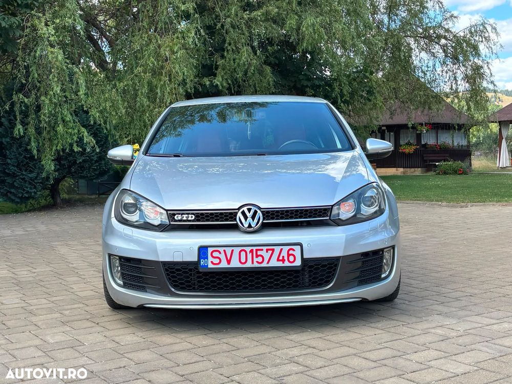 Volkswagen Golf 2.0 TDI DPF DSG GTD - 2