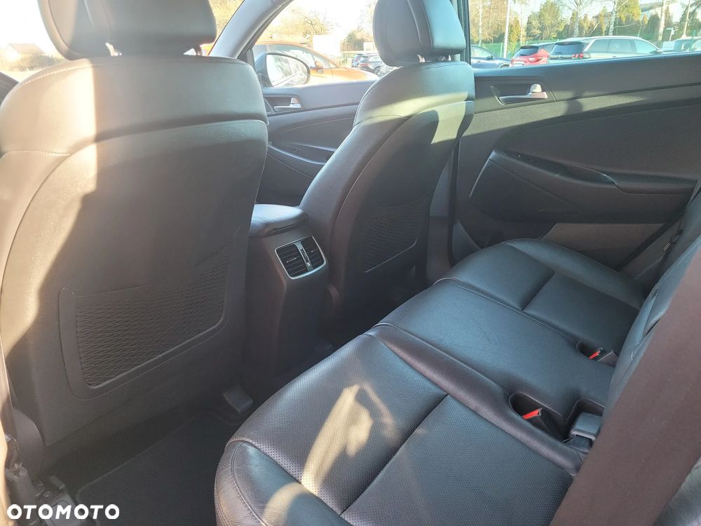 Hyundai Tucson 1.6 GDI BlueDrive Style 2WD - 14