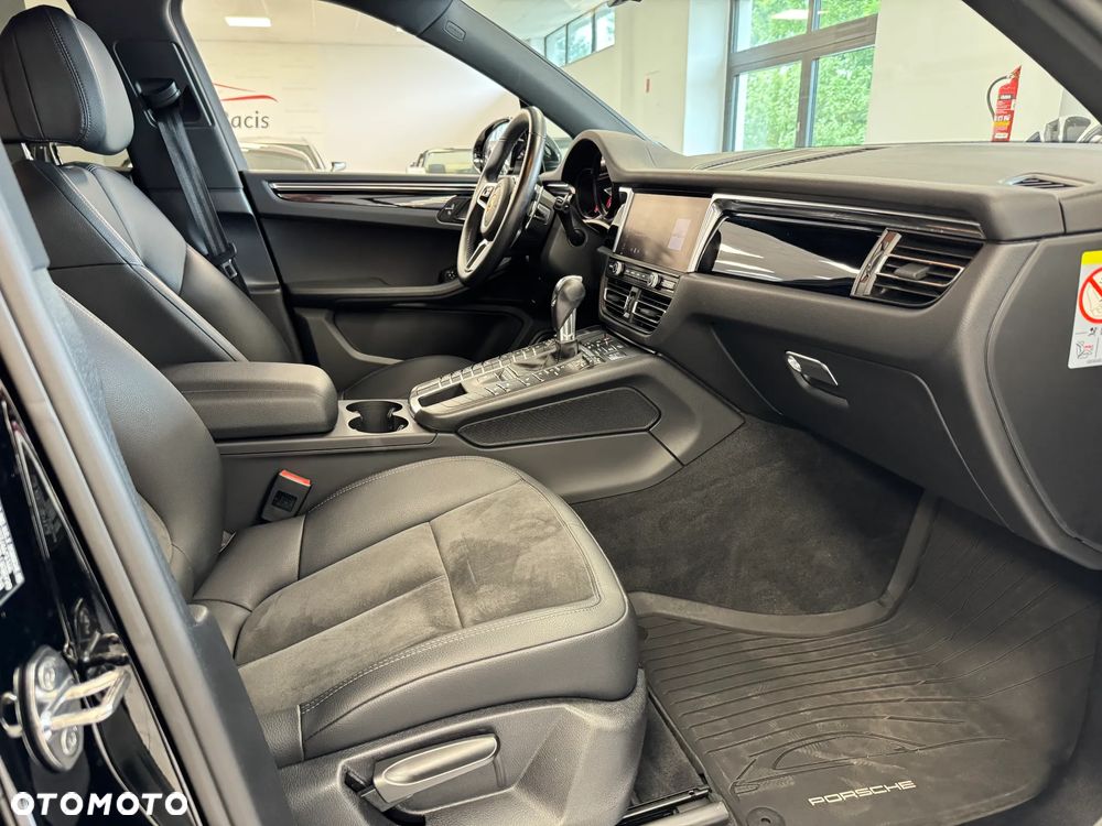 Porsche Macan S - 7