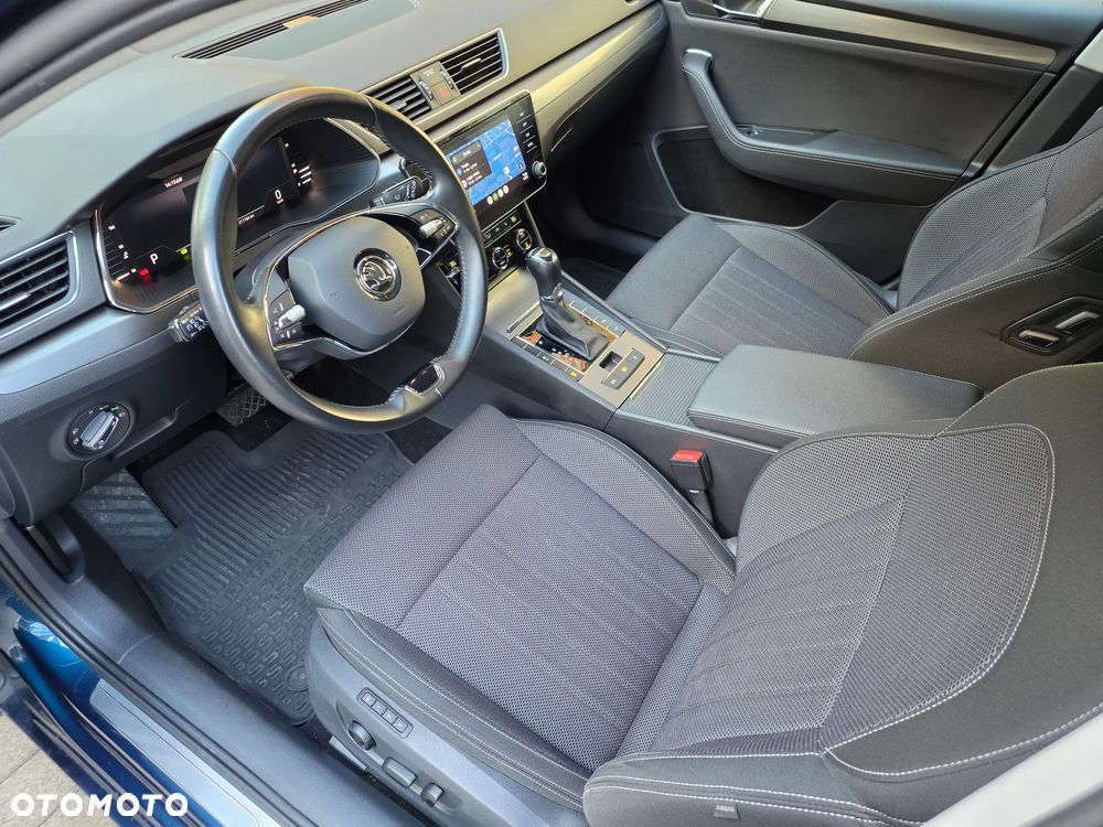 Skoda Superb 2.0 TDI SCR 4x4 Style DSG - 16