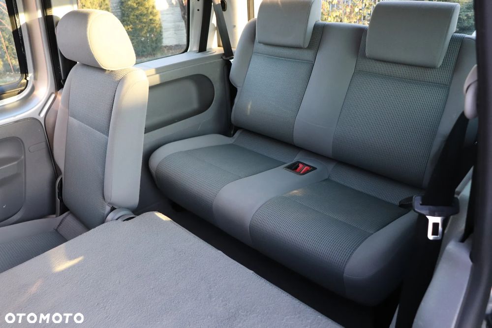 Volkswagen Caddy 1.4 Life (7-Si.) - 14