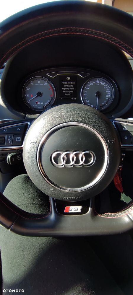 Audi S3 S tronic - 18