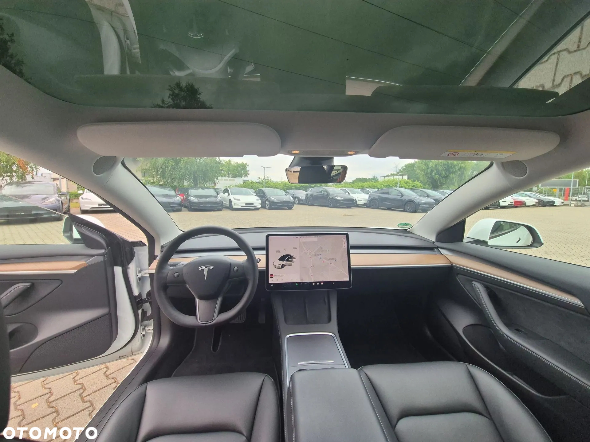 Tesla Model 3 RWD - 10