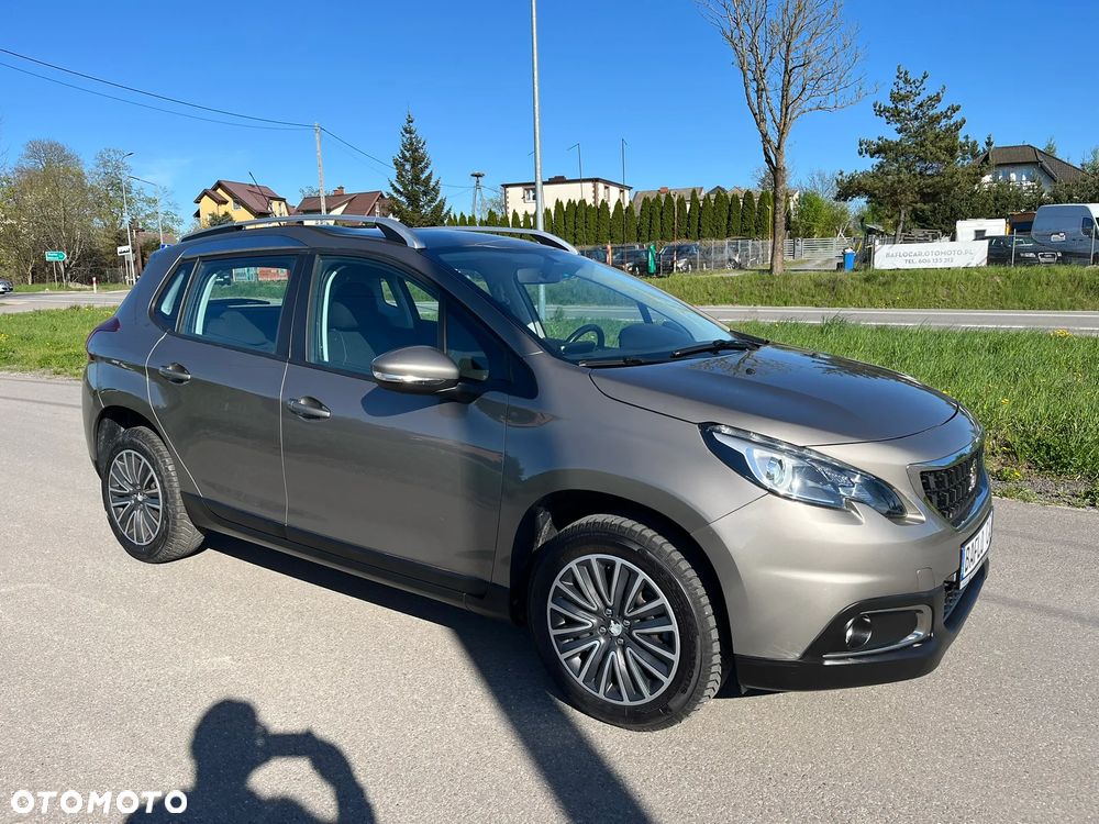 Peugeot 2008 1.2 Pure Tech GPF Style S&S EAT6 - 5