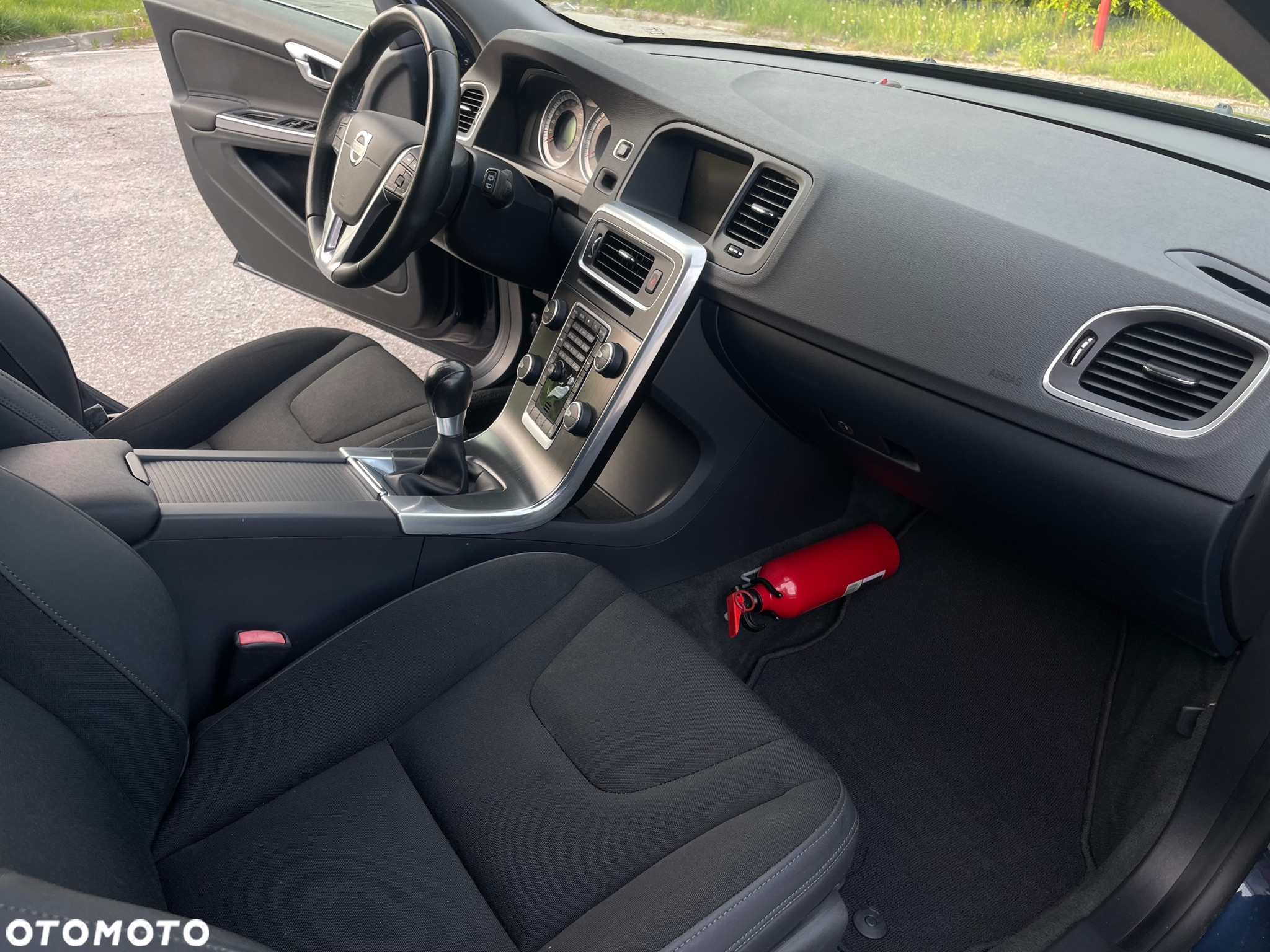 Volvo V60 T3 Momentum - 15