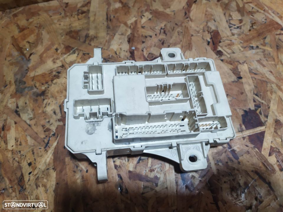 CAIXA DOS FUSIVEIS HYUNDAI I30 KIA CEED 91950-1H510 - 1