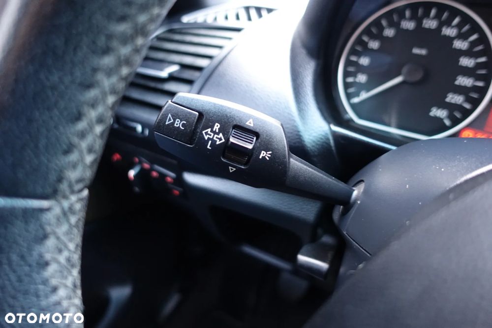 BMW Seria 1 116d - 23