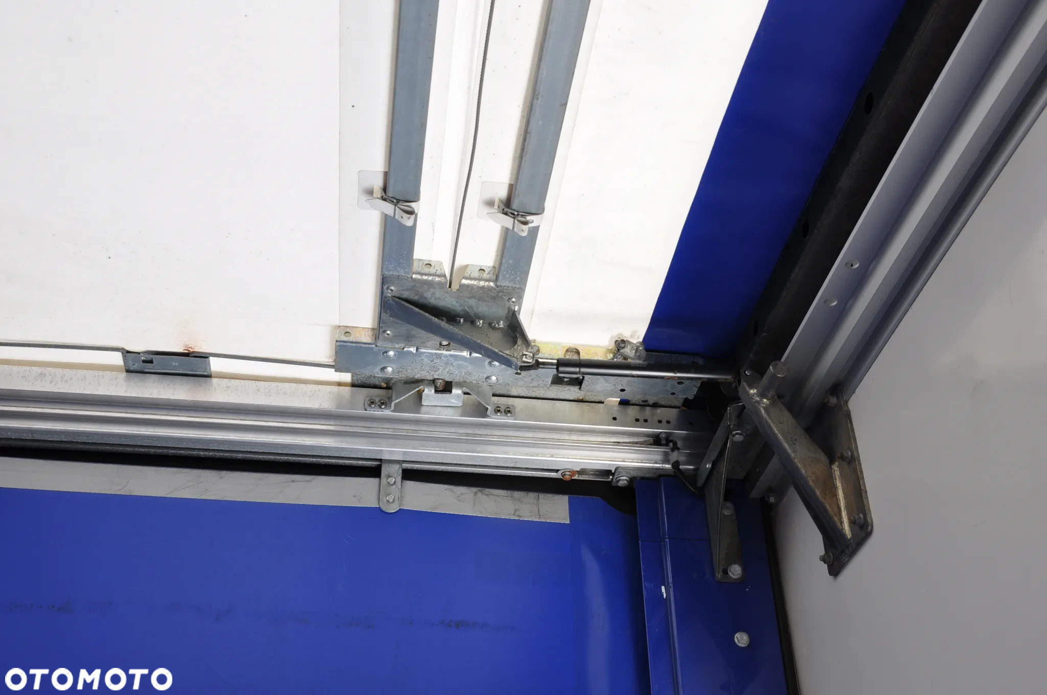 MAN TGL 12.250 LX GlobFirana 7,30 winda - 6