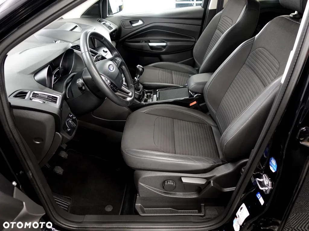 Ford Kuga 2.0 TDCi AWD Titanium - 8