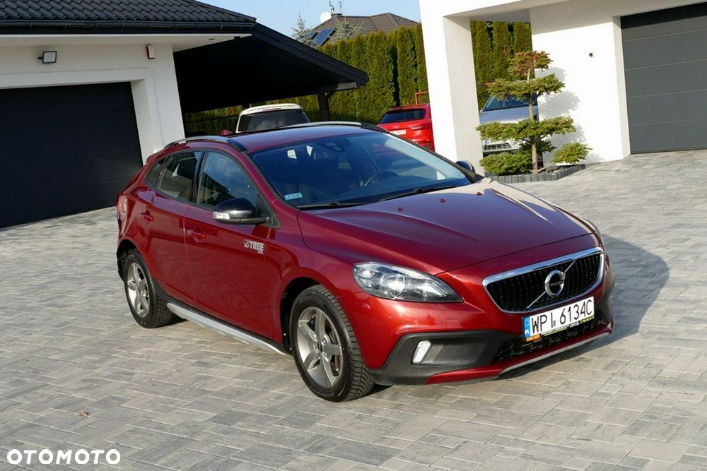 Volvo V40 Cross Country - 2