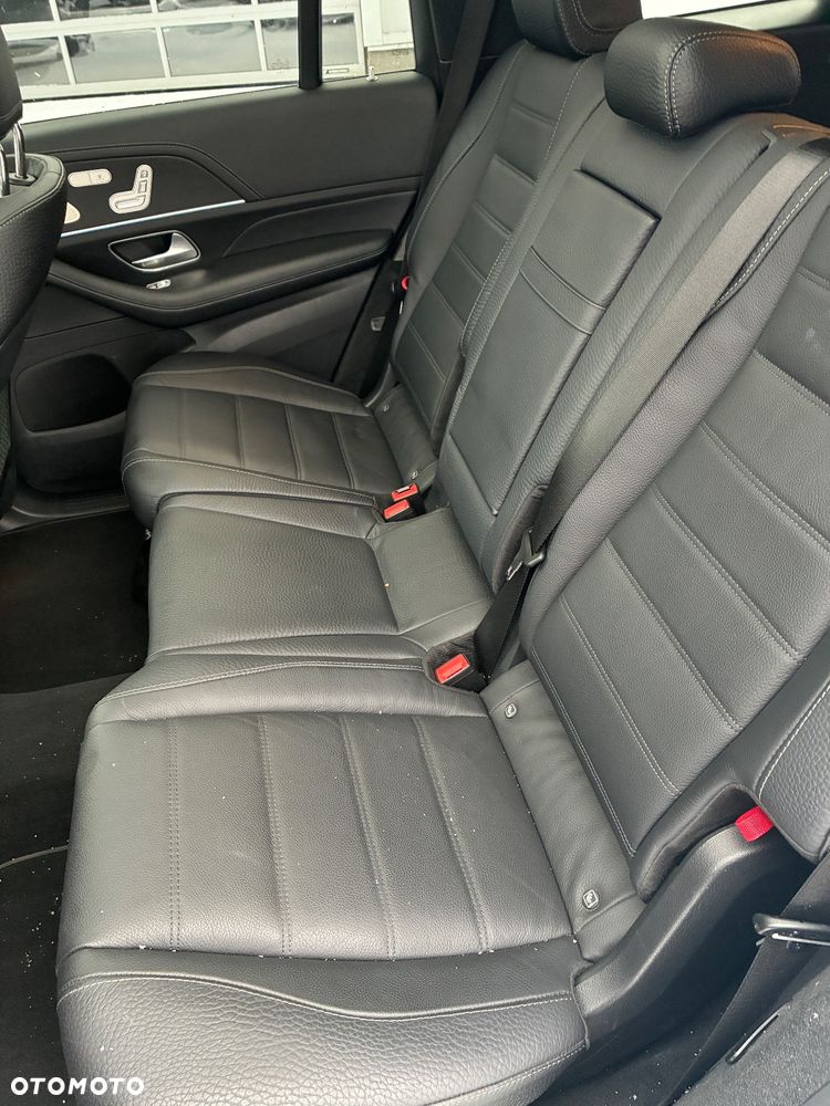 Mercedes-Benz GLS - 15