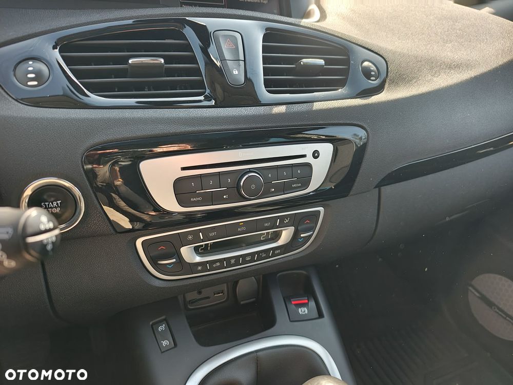 Renault Scenic ENERGY dCi 130 BOSE EDITION - 19