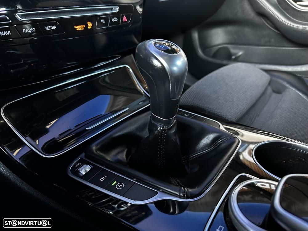 Mercedes-Benz C 220 d Avantgarde - 32