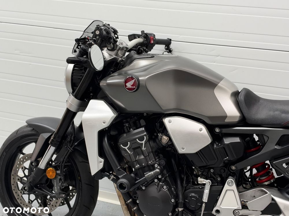 Honda CB - 25