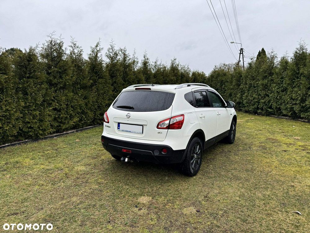 Nissan Qashqai 1.6 DCi ALL-MODE 4x4i TEKNA+ - 4