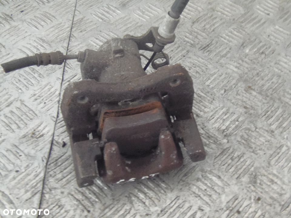 Zacisk hamulcowy prawy tył Citroen C5 III - 3