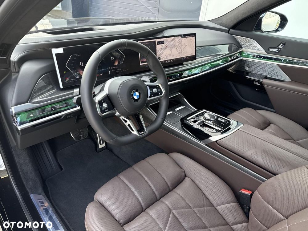 BMW Seria 7 - 5
