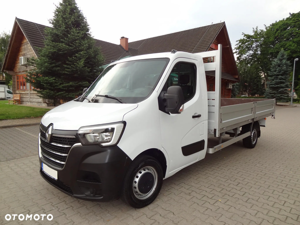 Renault Master Skrzynia 4,0m 2021r