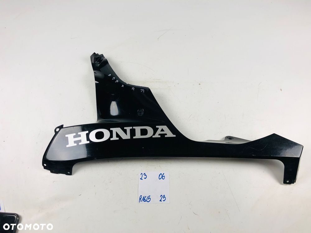 Honda CBR 1000RR SC57 01-07 owiewka lewa pług lewy - 1