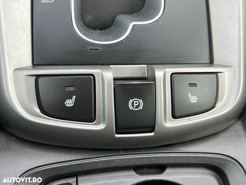 Chevrolet Captiva 2.2D AWD 7 locuri LT Aut. 7 locuri - 16