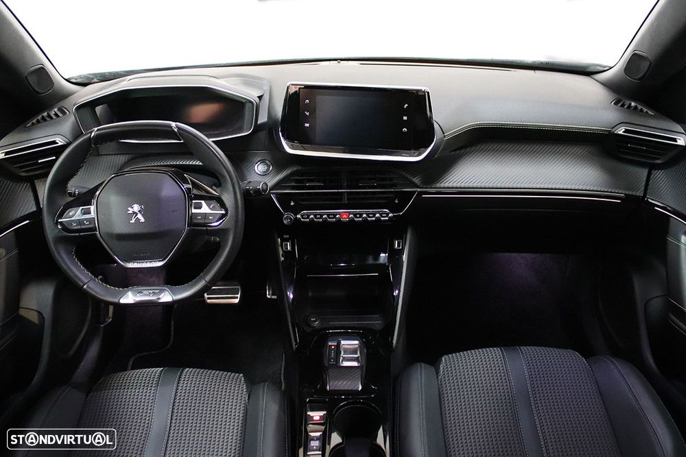 Peugeot e-2008 50 kWh GT - 8