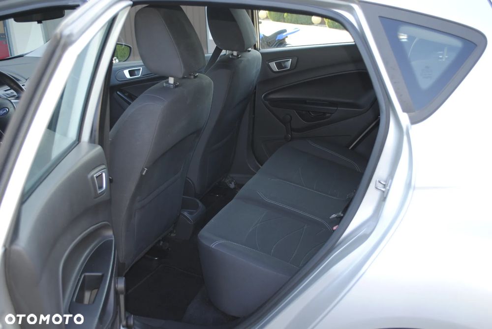 Ford Fiesta - 13