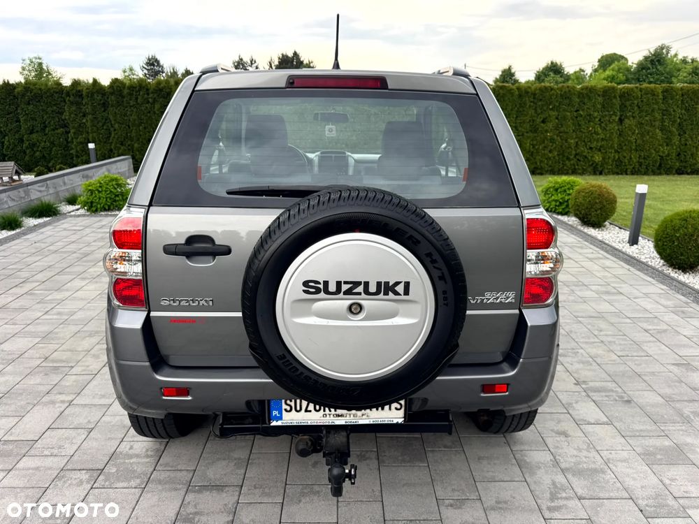 Suzuki Grand Vitara 1.6 - 6
