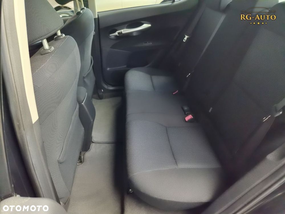 Toyota Auris - 32