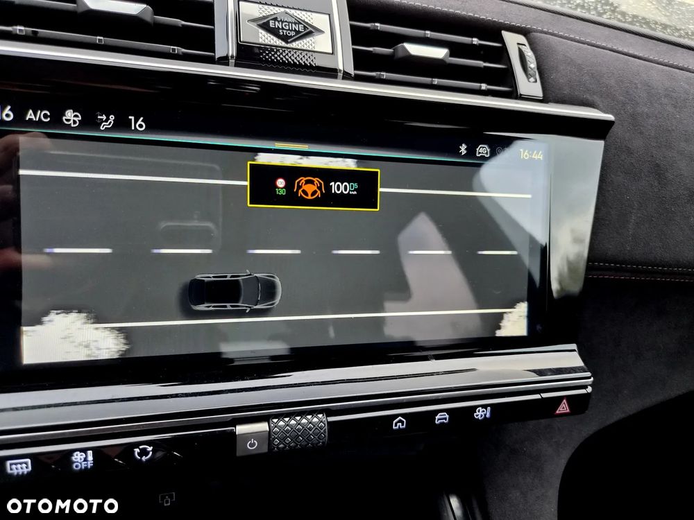 DS Automobiles DS 7 Crossback - 26
