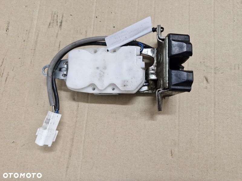 subaru justy 4 iv zamek klapy pokrywy bagażnika tył - 1