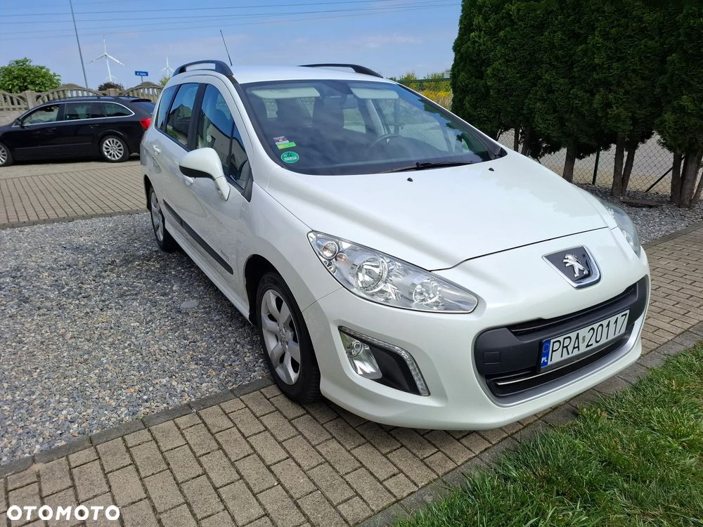 Peugeot 308 e-HDi FAP 115 Stop&Start Business Line Niveau 1 - 10
