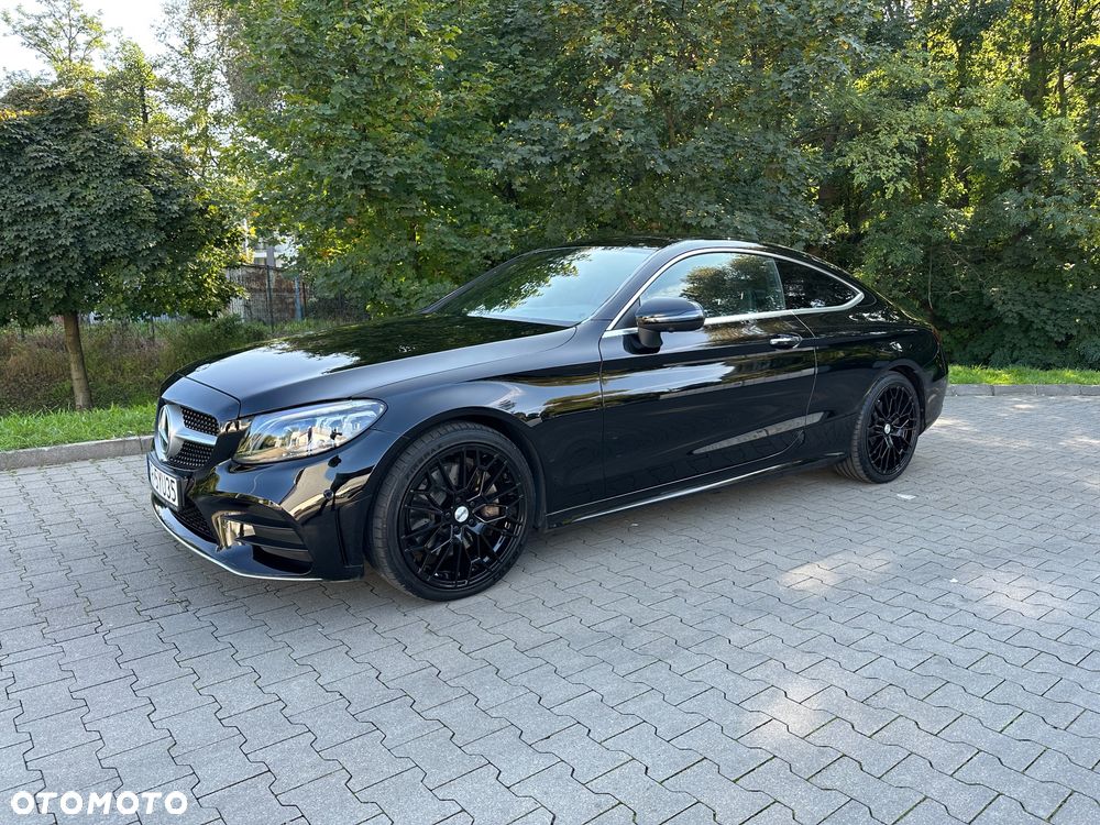 Mercedes-Benz Klasa C 300 9G-TRONIC - 1