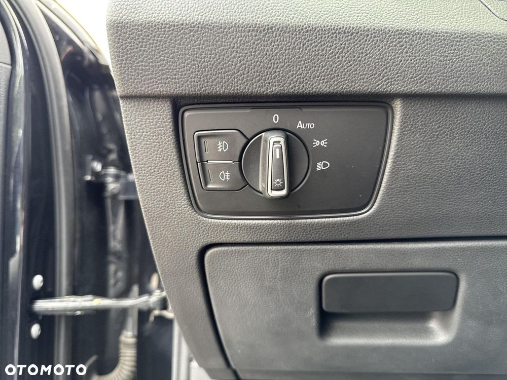 Volkswagen Passat - 21