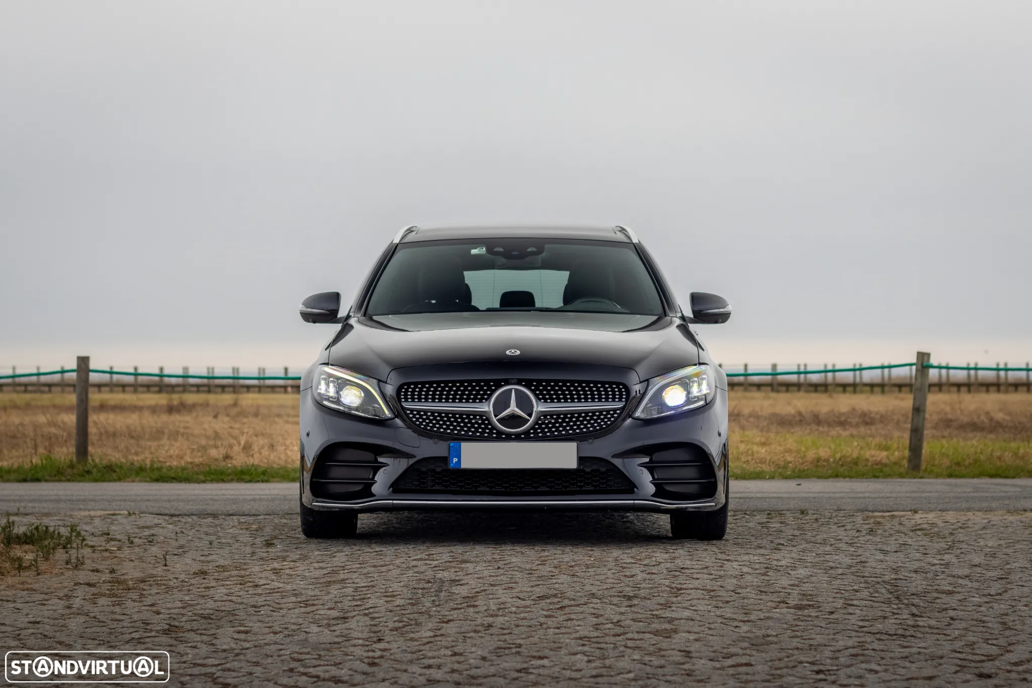Mercedes-Benz C 220 d AMG Line - 2