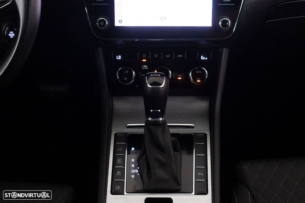 Skoda Superb 1.4 TSI iV Style DSG - 17