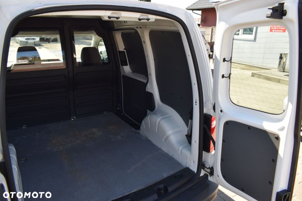 Volkswagen Caddy - 13