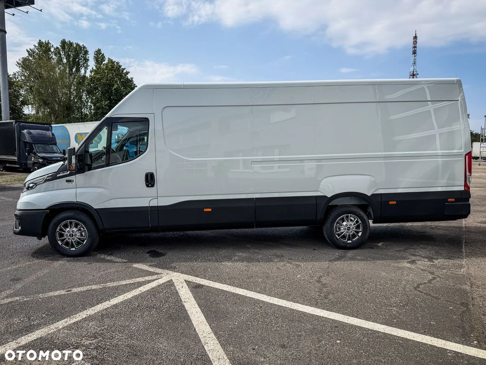 Iveco Daily 3.0 3.5 tony MAXI L4H2 Nowy MY24 - 12