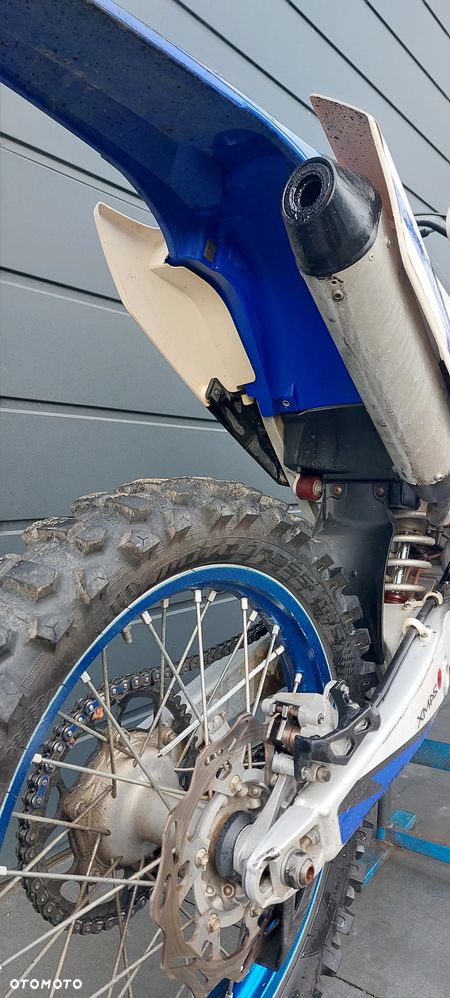 Yamaha YZ - 25