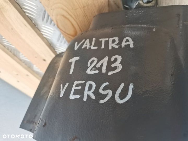 Rozdzielacz hydrauliczny Valtra T 213 {Sauer-Danfoss} - 9
