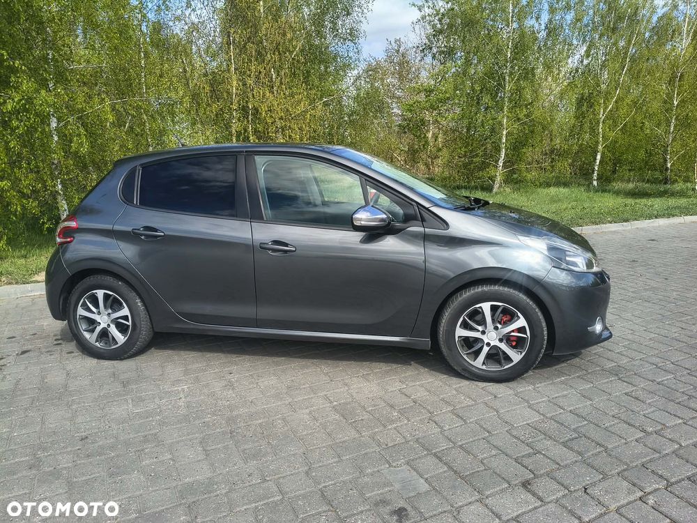 Peugeot 208 1.4 HDi Active - 4