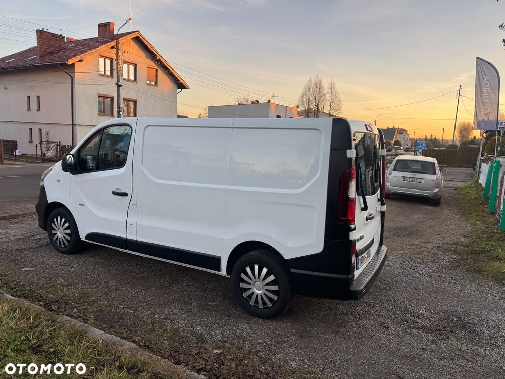 Opel Vivaro - 19