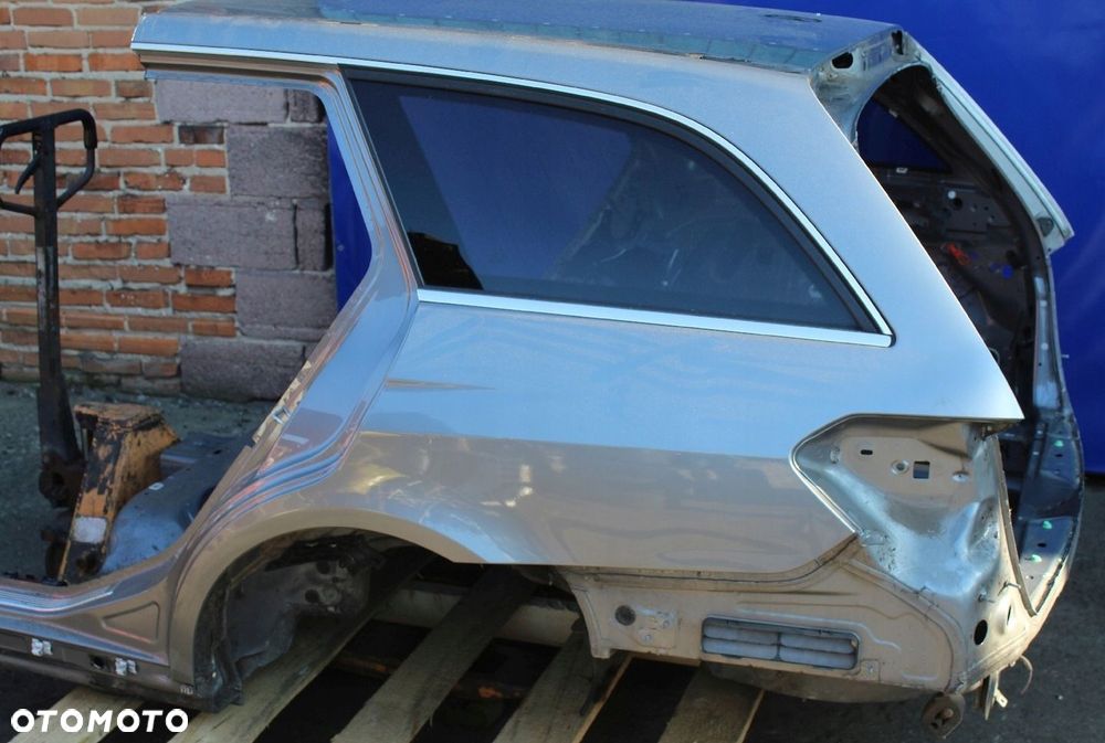 Ćwiartka tylna lewa błotnik tył lewy Mercedes W212 Lift Kombi kolor 792 - 3