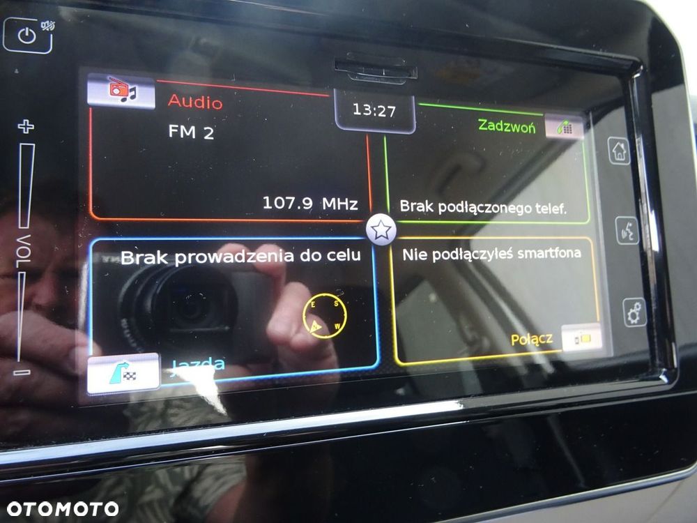 Suzuki Ignis 1.2 Premium AGS - 16