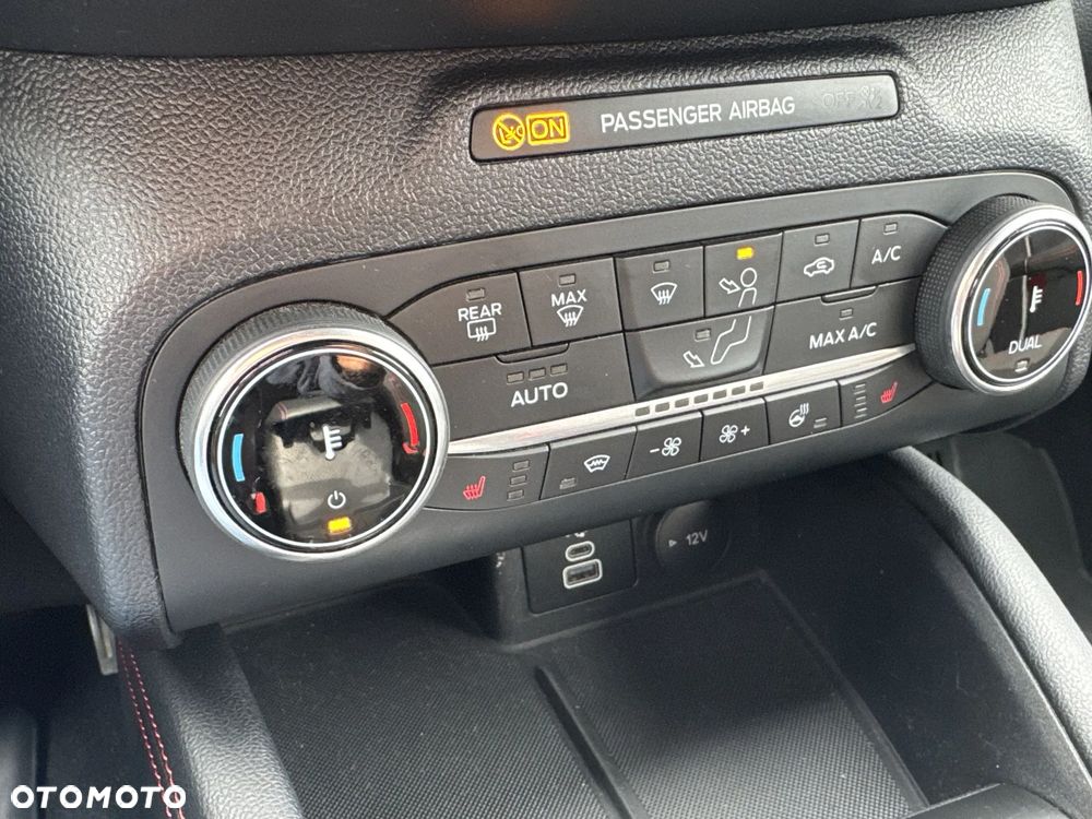 Ford Kuga 2.5 FHEV FWD ST-Line eCVT - 23