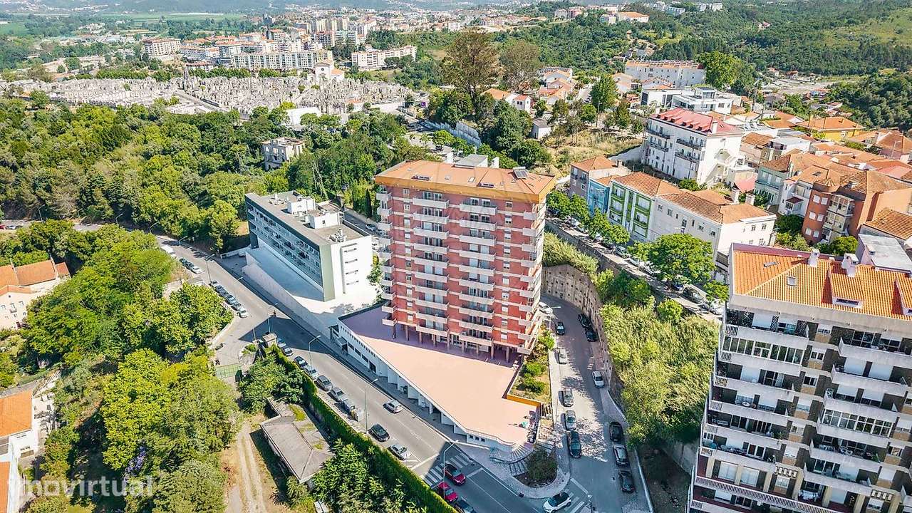 Apartamento T4 para venda - Grande imagem: 2/46