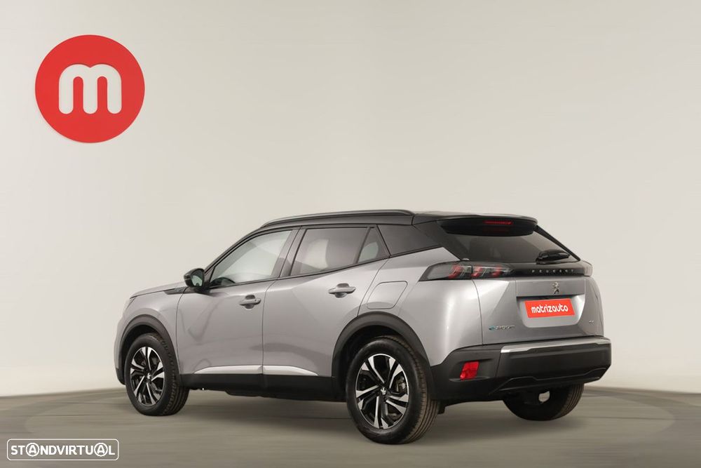 Peugeot e-2008 50 kWh GT - 3